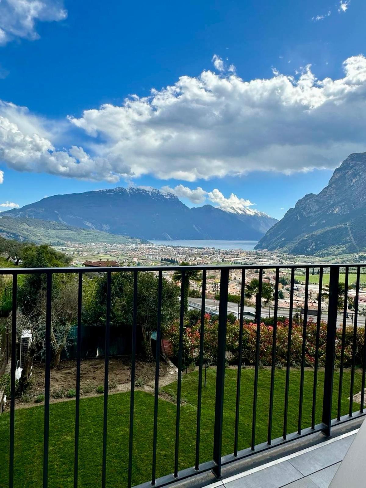 Eco Garda Hill Daire Tenno Dış mekan fotoğraf